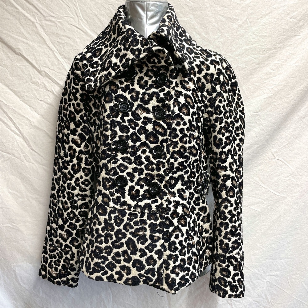 Forever 21 Leopard Print Crop Jacket – Size Medium